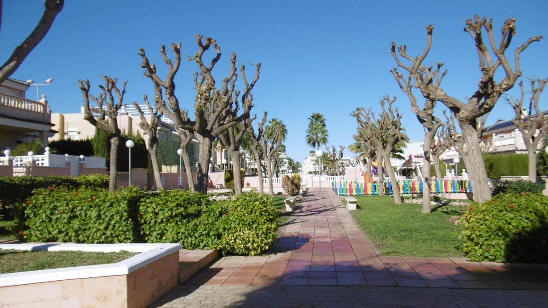 Gran Alicante Bungalow In Beach Resort Puerto Marino Eksteriør billede