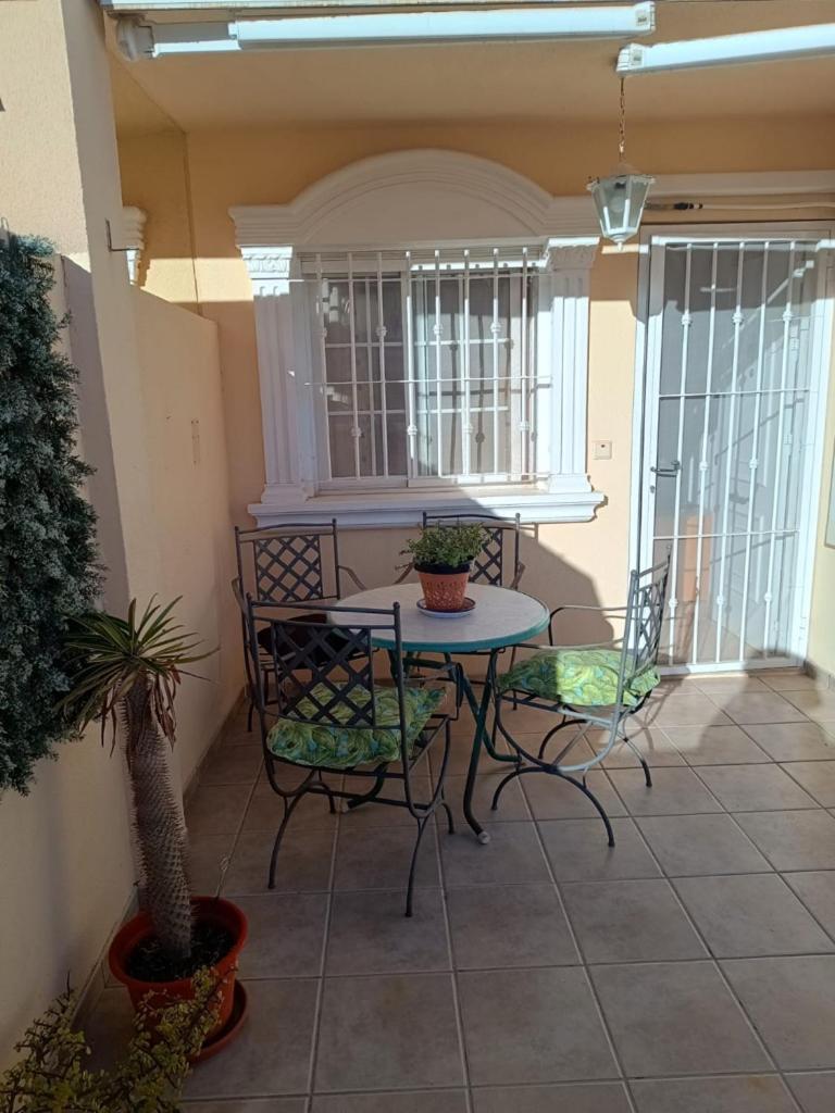 Gran Alicante Bungalow In Beach Resort Puerto Marino Eksteriør billede