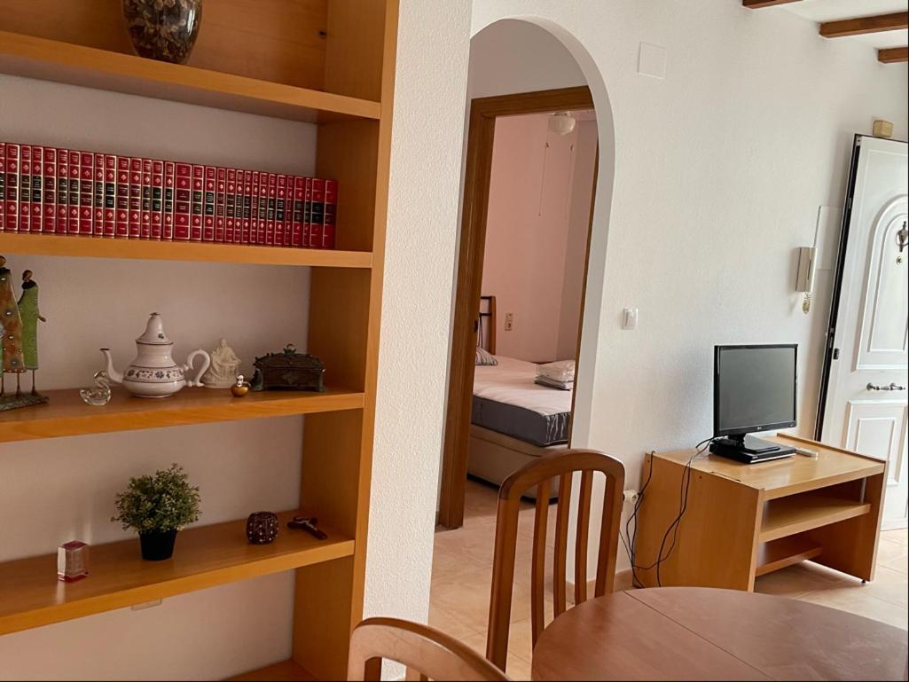 Gran Alicante Bungalow In Beach Resort Puerto Marino Eksteriør billede